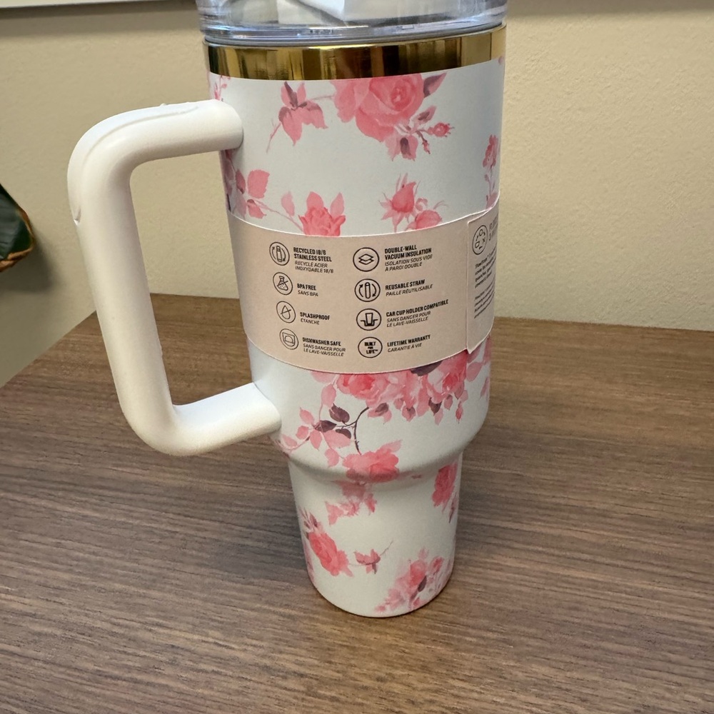 Stanley Pink Floral Quencher H2.0 Tumbler - Picture 3 of 4